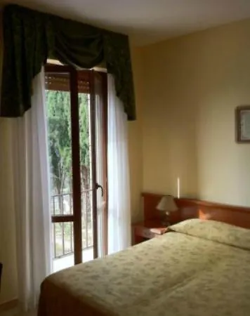 Hotel Garden 3*