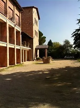 Garden מלון