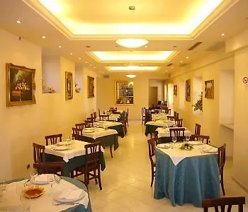 Hotel Garden Asyż